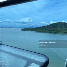 Sea view. 3 bedrooms with all aircons