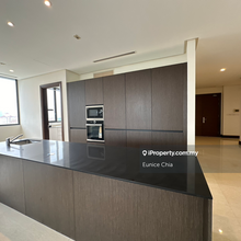 Super Low density , freehold ,huge balcony 3rooms 1maid room 