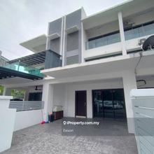 High-End 3 Stry Sentul House! Perfect Location! Full Loan! Best Deal!
