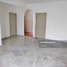 Goodyear Court 7 Low Floor Gated Guarded 