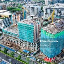 The Crown luxury suite kk CBD fully furnish with car park greater ROI 