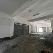 Jenjarum Taman Sri Jaromas ( Corner ) Ground Floor Shop For Rent