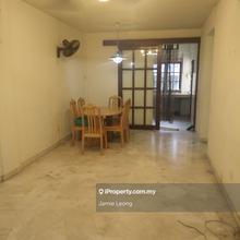 Ground Floor Sunway Court Apartment 1000sf 3r2b Bandar Petaling Jaya