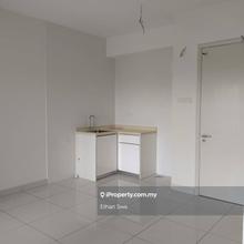 Mid Floor/Unblocked view/Partly Furnished/Well Kept Best Deal Unit