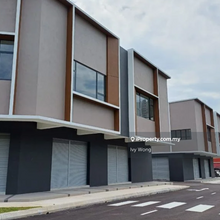 Corner Lot Level 1 for Rent @Jade Square, Jade Hills, Kajang selangor