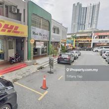 Ground Floor Shop, Bandar Menjalara