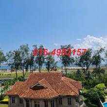 Located in promenade an exclusive upmarket location and seaview. 