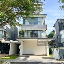 Spacious, With Pool, 3 Storey Twin Villa, Sera Presint 8, Putrajaya