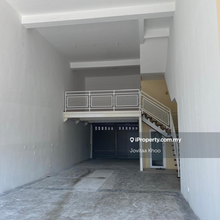 Eco Sanctuary Somerset Bandar Rimbayu 2sty shop 22x70 fully renovated 