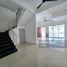 Terrace house for Sale