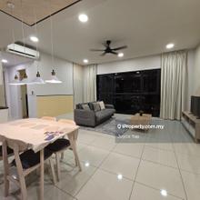 High floor unblocked kl city view! main door facing sky garden forest!