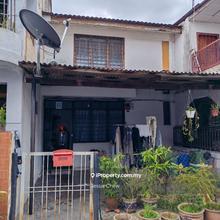 Double storey terrace house 