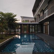 3 storey modern bungalow with swimming pool