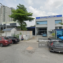 Good location - suitable for F&B business