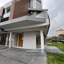 New Empty House For Rent 