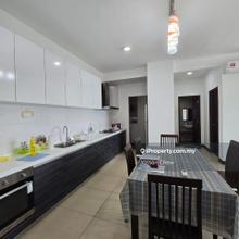 Pearl regency , 1313sf, seaview, 2 car park