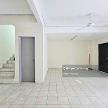 Super cheap freehold 2.5sty terrace