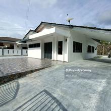 Spacious Bungalow House in Mambau Heights // deposit 100% Refundable