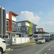 Semi-D factory for Rent