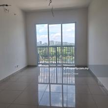 Discover lakeside Apartment living with an unmatched views