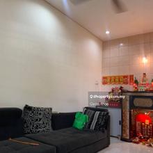 Kitchen Extended, Extra Parking, Good Condition, Pengkalan Utama