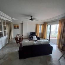 2room2bathroom fully furnish for sell 1050sf  please contact for view