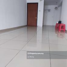 Middle Floor, Kitchen Cabinet, 2 Parking