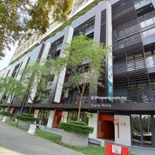 Retail Office facing main road 