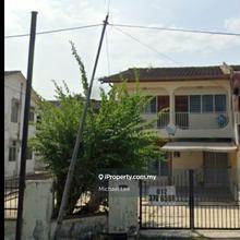 Freehold Semi-D house for sale