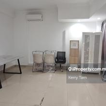 Short walk to Centre point and LRT station