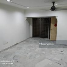 Terrace house for Sale