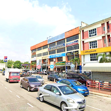 Exclusive 2 Adjoining Freehold Shop with Roi Above 4.5% at Port Klang