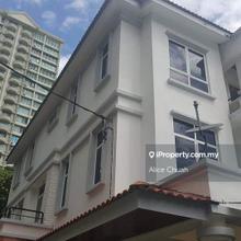 3 Storey Terrace at Chee Seng Garden in Tanjung Bungah For Sale