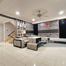 2.5 Storey Terrace House @ Ampang Saujana , Ampang