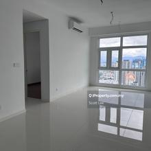 Senior Property Agent in Real Estate industry for more than 10 years