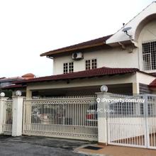 Freehold corner 2 storey terrace house taman megah mas, pj