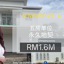 Senibong Villa 