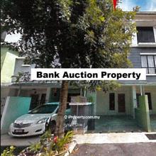 1.5 Sty Townhouse (Upper Unit) For Auction At Low Price !!