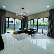 Semi-D house for Sale