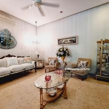 3 Storey Semi-D, Well Extended & Renovated, Can Park 4 to 5 Cars