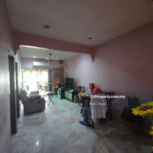 Great Value Klang Single Storey Field Facing 