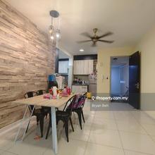 Big balcony good condition
