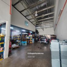Tampoi larkin 1.5 storey terrace factory