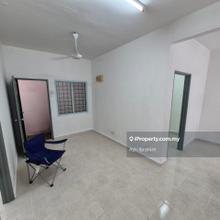 Flexible Deposit Ground Floor Renovated Low Density