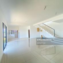 Bandar Bukit Raja House For Rent Nadira Corner Lot Double Storey 