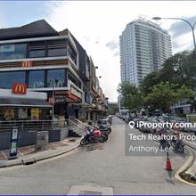 Ground Floor Shop Ttdi Taman Tmn Tun Dr Ismail 22x75 busy area