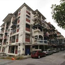 Ground Floor Unit For Sale Located The Riviera Apartment, Taman Muda