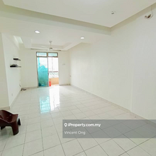 For Rent - Bayu Puteri 2 Apartment - 3 bedroom & Low Rental Unit
