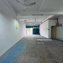 Inderawasih shoplot for rent