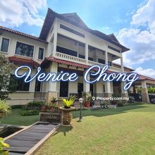 2 Storey Corner Balinese Resort Style Bungalow with Lake View